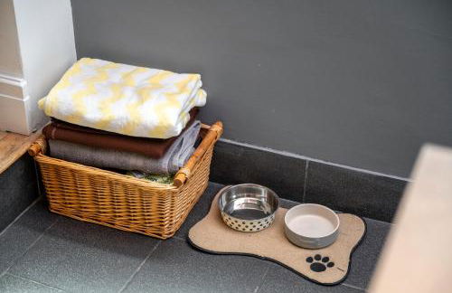 No24Sandbach - Home from Home - Exclusive Dog Friendly House & Garden - Photo 10