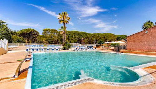 Le Standing chalet spacieux camping 5 étoiles Provence - Foto 3, sunbed