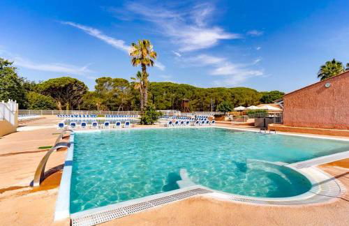 Le Standing chalet spacieux camping 5 étoiles Provence - Foto 3