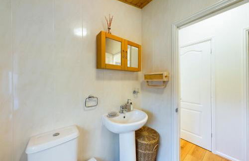 3 Bedroom Lakeview Lodge - Ensuite & Balcony Deck - Foto 57