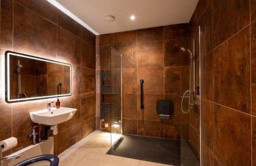 The Terrace - A St David Aparthotel - Photo 25