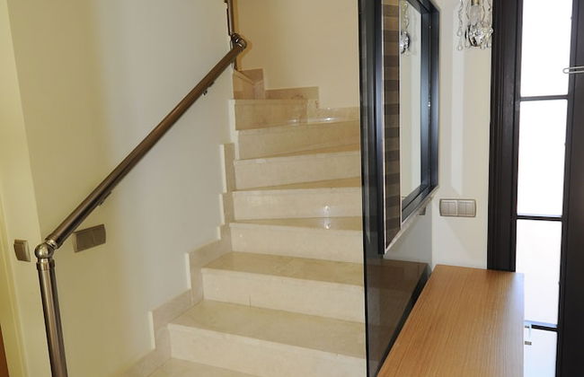 Gold City 3 Bedroom Villa 6 - Foto 8