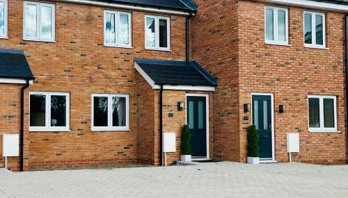 Travard at Heathrow 384 - Foto 2