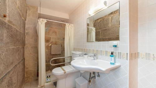 Casa do Pombal by CABANA Rentals - Foto 3, Shower
