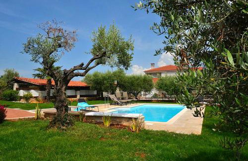 Holiday home Sverko - Photo 8