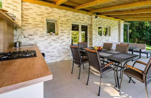 Cozy House In Nature With Hot Tub - Happy Rentals - Foto 18