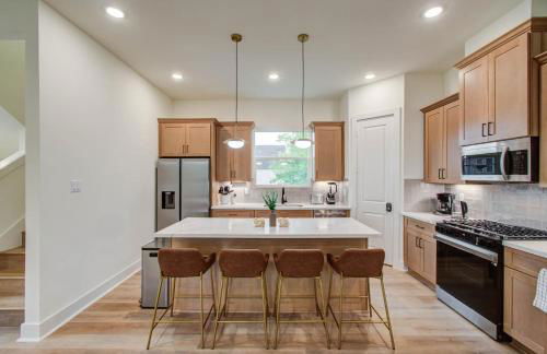 Chic & Central 3BD Townhouse Mins to DT & Midtown - Foto 4