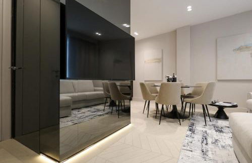 Spacious & Luxurious - Fully Renovated & Equipped 2BR Suite - Historical Centre - Photo 6