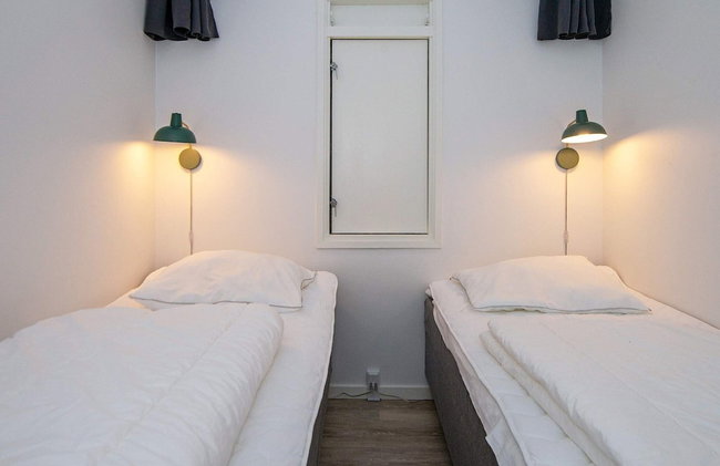 4 Person Holiday Park Home in Fano - Foto 6
