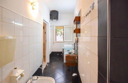 Stunning Home In Marina Di Lizzano - Foto 17