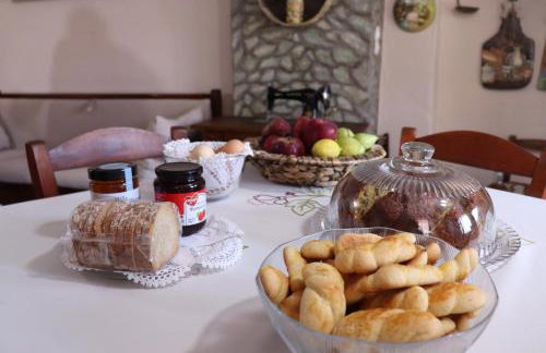 Mary's house - Photo 18