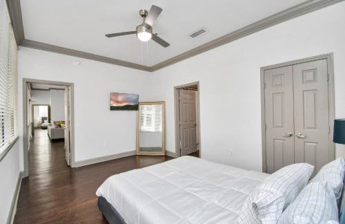 Skyline King Beds Retreat 2BR 2BA Near NRG Medical Center Galleria Mall - Foto 27