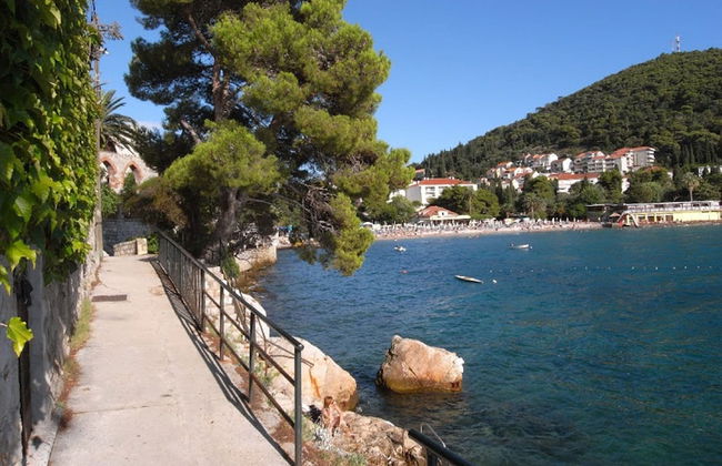 Luxury Apartment With Private Balcony in Quiet Area - Foto 24