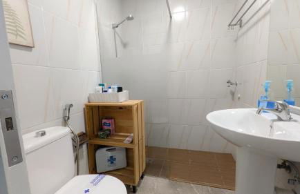 Burero Beach Stay - Comfy - Near airport & Beaches - Foto 8