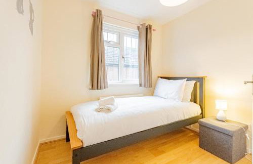 Comfortable 4-bedroom home Bicknacre - Pass the Keys - Foto 7