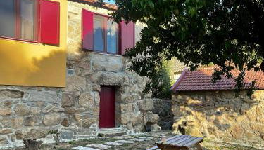 Nascente, place in nature next to a waterfall - Foto 2