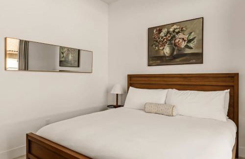 Desert Oasis: Pool, Spa, Golf Sim + EV Charger - Foto 28