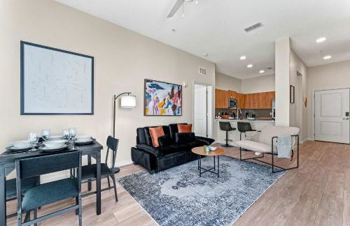 Riviere 2BR Apartment Pet Friendly Oasis Sleeps 6 Close to Epic Universe Pool & Gym - Foto 24