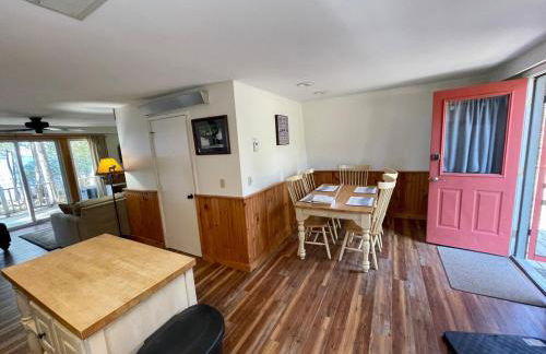 Waterfront Cottage Moosehead Lake - Foto 27