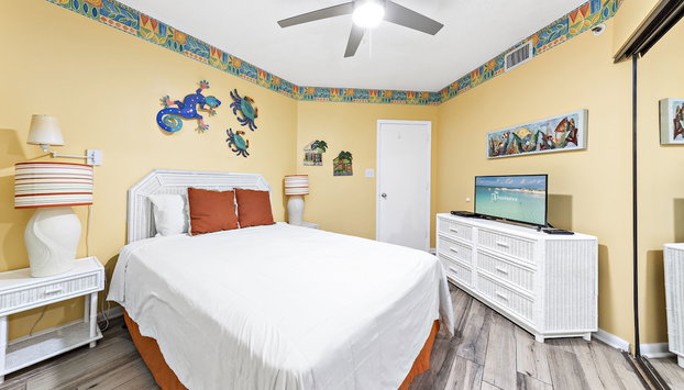 Summer House Beachfront Condos - Foto 5, Habitación