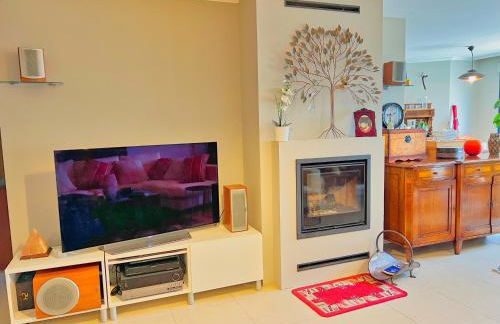 Lujo y vistas panorámicas en primera línea de mar - Foto 14