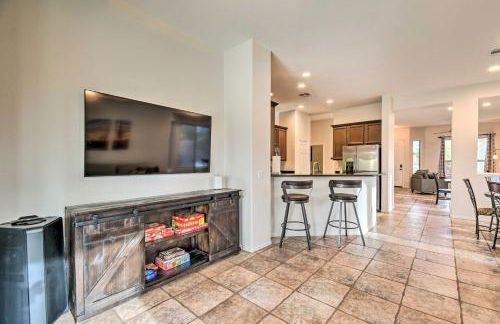 Patio and Fire Pit Family Retreat in Cave Creek! - Foto 7