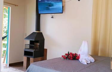 Chalé Som do Riacho e Chalé Riacho Sereno, com Hidromassagem e Lareira á 20 minutos de Gonçalves-MG - Photo 8