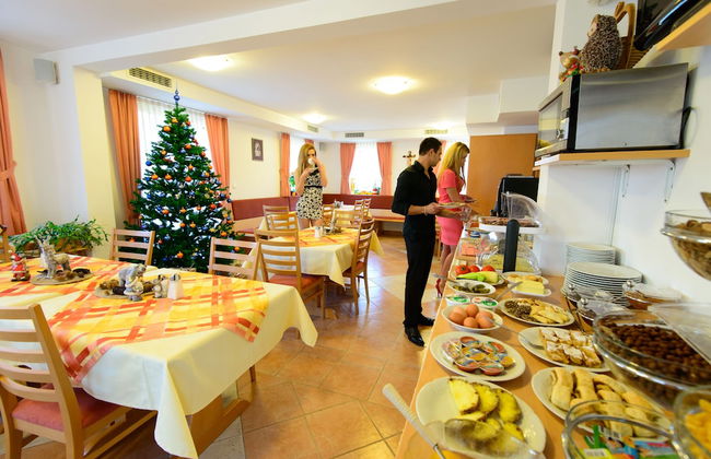 Hotel Loka - Photo 69