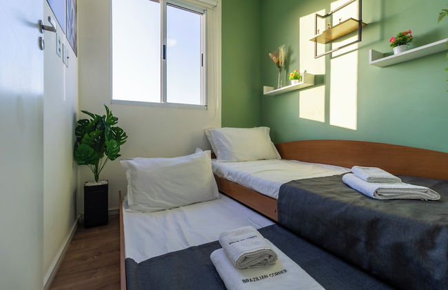 Piscina academia metro Brazilian Corner - Foto 11