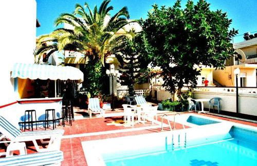 Eleni Apartments - Photo 16