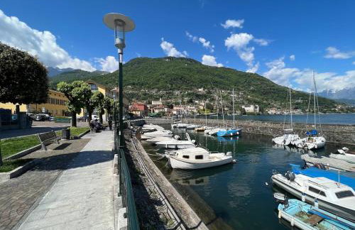 New and luxurious apartment central in Gravedona - Foto 37