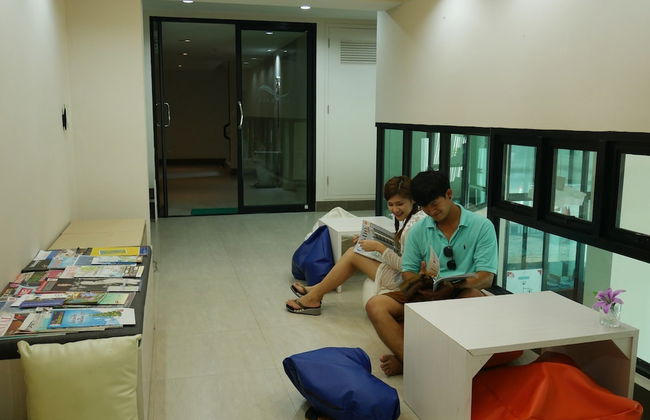 Sonrisa Sriracha - Photo 64