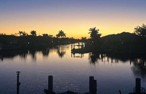 Villa On The Water Sunsets and Scenery - Photo 2
