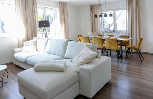 Lumen Homes - Design-Apartment nahe Audi und Altstadt, 3 Zimmer, über 100 m2, Balkon - Photo 47