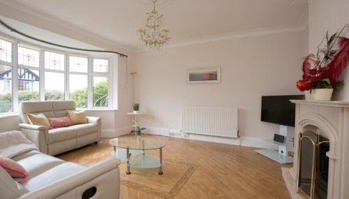 The Cottage on the Beach - Sleeps 7 - Large Garden - Foto 5, heating