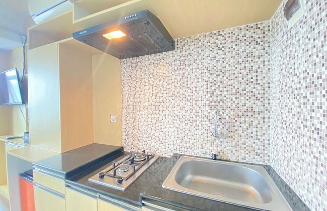 Quite 2Br Apartment Ac In Living Room At The Jarrdin Cihampelas - Foto 10