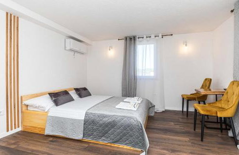 Nice Home In Trolokve - Foto 20