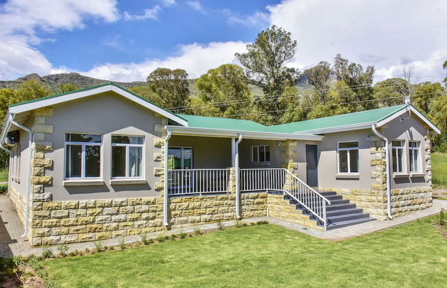 Saints Rest - Photo 19