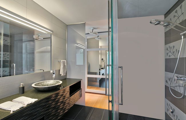 Luxurious Villa Philoxenia - Photo 23