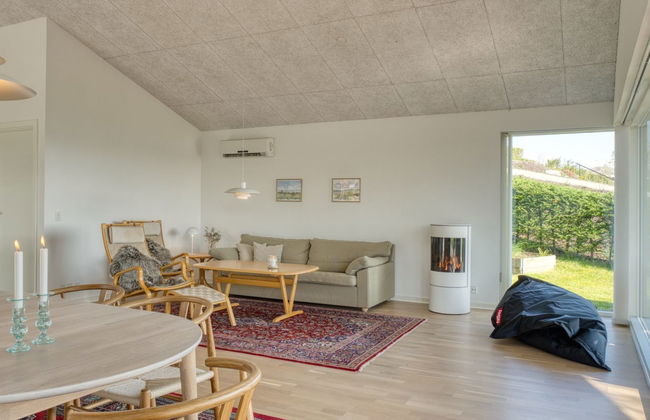 "Elissa" - 50m to the fjord - Foto 29