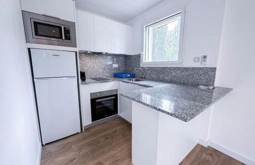 CAN ROMY APPARTEMENT T2 A - à 80m de la plage Cala Montgo - Foto 8