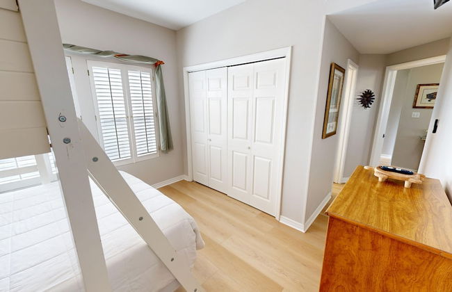 SPC 9136 - Ground Floor 2 BR short walk to beach right by pool by RedAwning - Foto 4