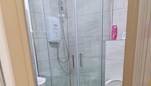 Surebillionaire Home Deluxe Queen Studio - Foto 3, Baño