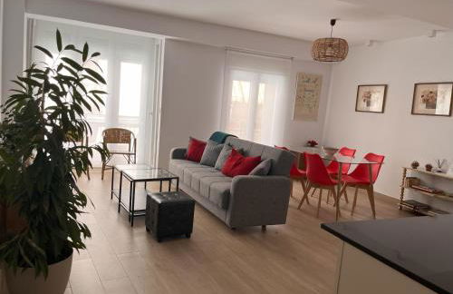 Precioso apartamento con patio - Foto 4