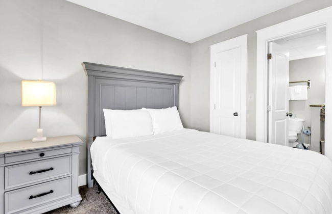 Edgewater Tower 1-305 - Foto 21