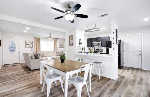 Centrally Located Little Gem - Foto 18