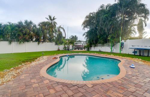 5 Mi to Dtwn Pet-Friendly Home in St Petersburg! - Foto 2