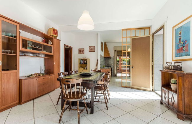 Sun Kissed Holiday Home in Agnone near Beach - Foto 1