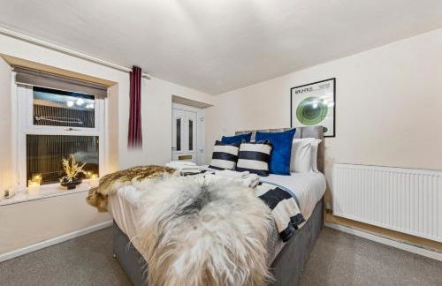 Knole Stylish 3BR House w Garden, Parking Near Cribbs and M5 by AltoLuxo Short Lets & Serviced Accommodation - Foto 13