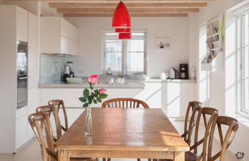 Ferienhaus " Strand 22 " an der Ostsee, Sauna, Dachterrasse, free W-LAN by SEASIDE - Foto 4